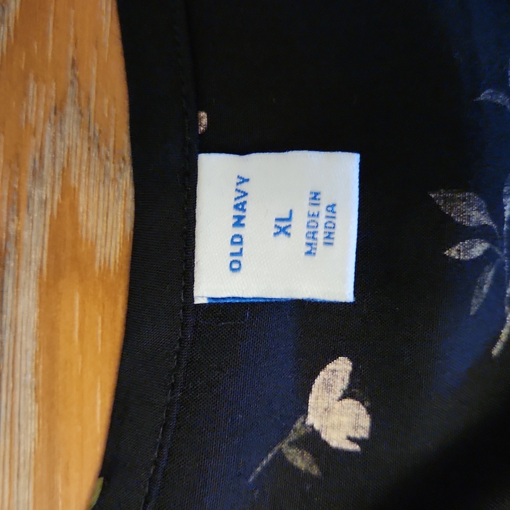 Old Navy Black Dress with White Floral Design ,XL - Picture 2 of 3